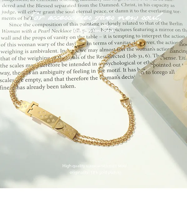 Gold_Clover_Belt_Bracelets_For_Women
